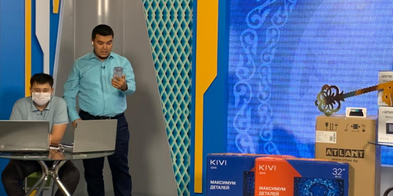 Вакцина алған Ақтаулық екі бөлмелі пәтер ұтып алды (видео)