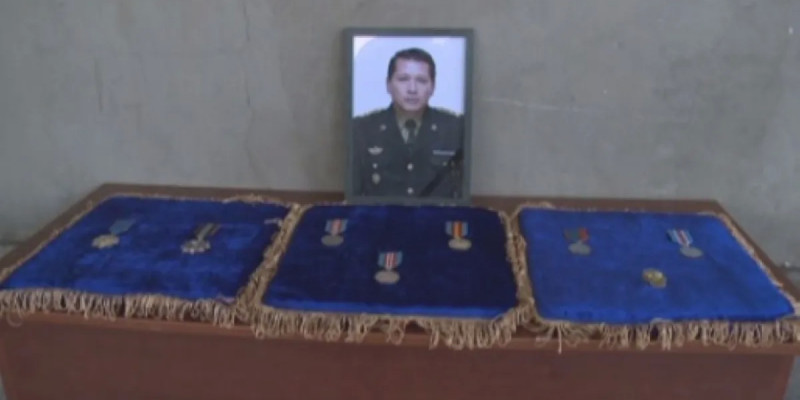 Жамбыл жұрты "Халық қаһарманын" ақтық сапарға шығарып салды