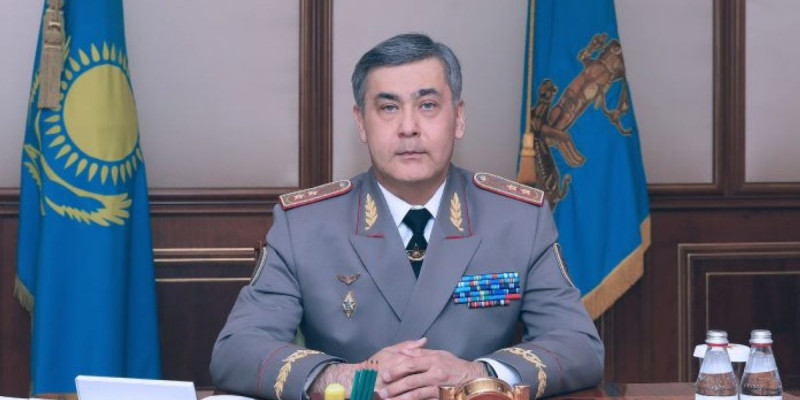 Қорғаныс министрі: Отставкаға кетуді сұраймын!