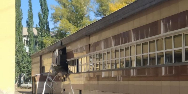Павлодарда спорт мектебінің шатыры опырылып түсті