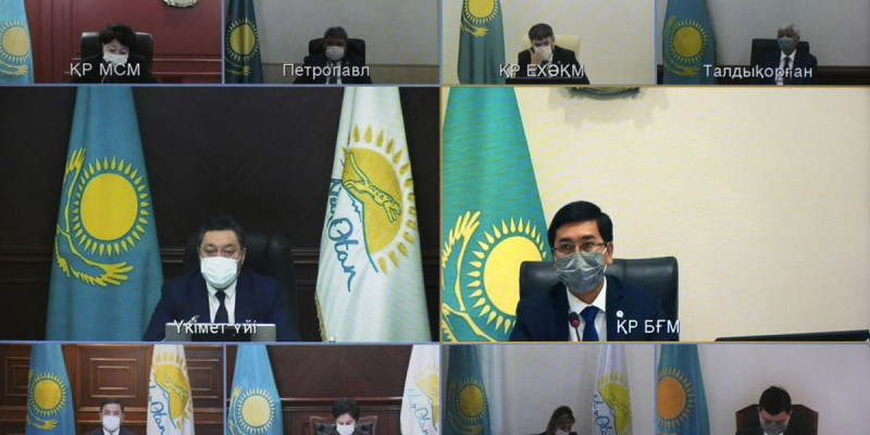 Nur Otan: Асқар Мамин партияның сайлауалды бағдарламасын іске асыру жөніндегі штаб отырысын өткізді