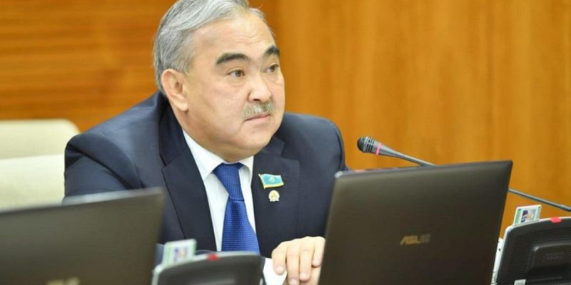 Депутат баспана беру бағдарламасының талаптарын жеңілдетуді сұрады