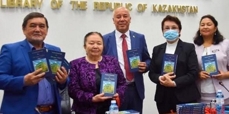 Жаңа кітапта − Тіл ғылымының тұлғалары