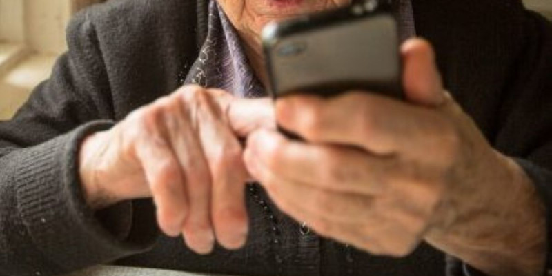 Қылмыстық іс қозғалды: Семейде 65 жастағы әже өз немересінің үстінен полицияға арыз түсірген