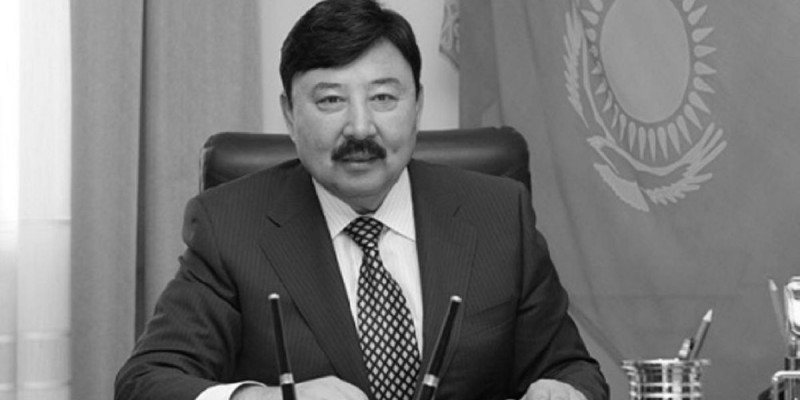 Елбасы Темірхан Досмұхамбетовтің өмірден өтуіне байланысты көңіл айту жеделхатын жолдады