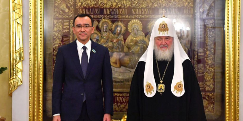 Мәулен Әшімбаев Патриарх Кириллмен кездесті