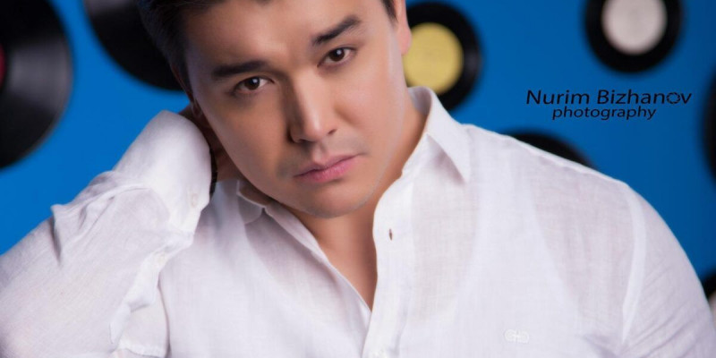 Нұрболат Абдуллин хит әнші Төреғалиді басып озды