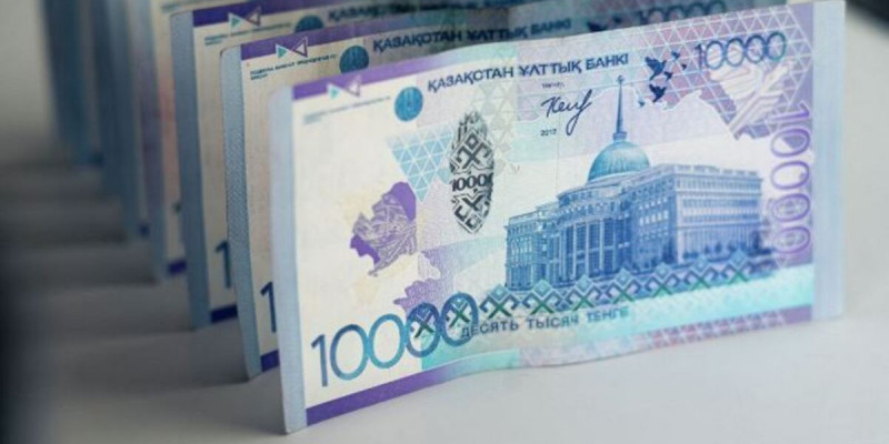 Kcell-дің бұрынғы қаржы директоры жарты миллиард теңге жымқырған