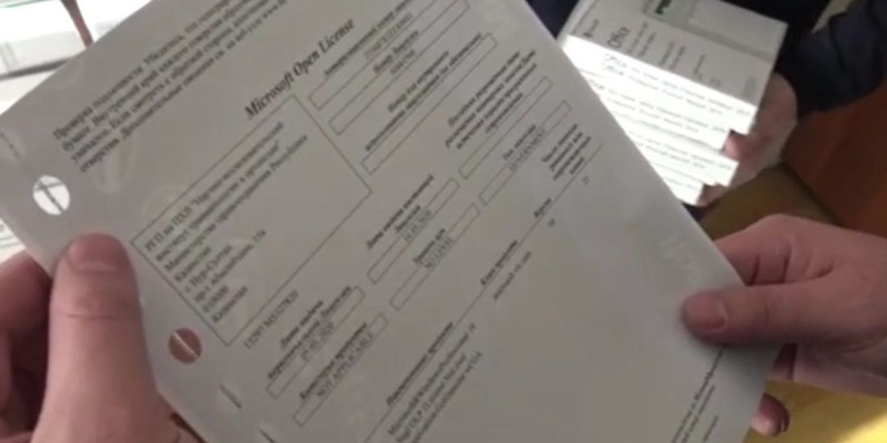 Алматыда жалған «Microsoft» өнімін сатқандар ұсталды