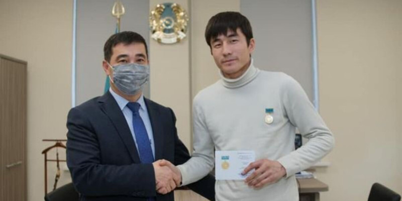 Құрмет Талапқазы «Халық алғысы» медалін иеленді
