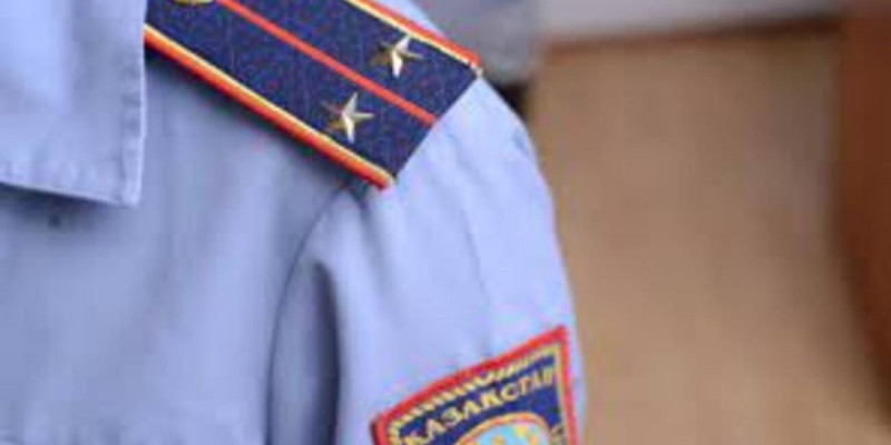 Түрмеде тұтқынды азаптаған полицейлердің жазасы күшейтілді