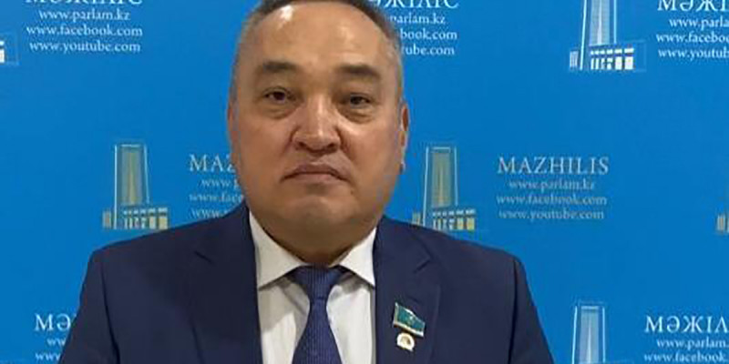 Дархан МЫҢБАЙ, Мәжіліс депутаты: Тұңғыш Президент – елдігімізді әлемдік деңгейге көтерген тұлға