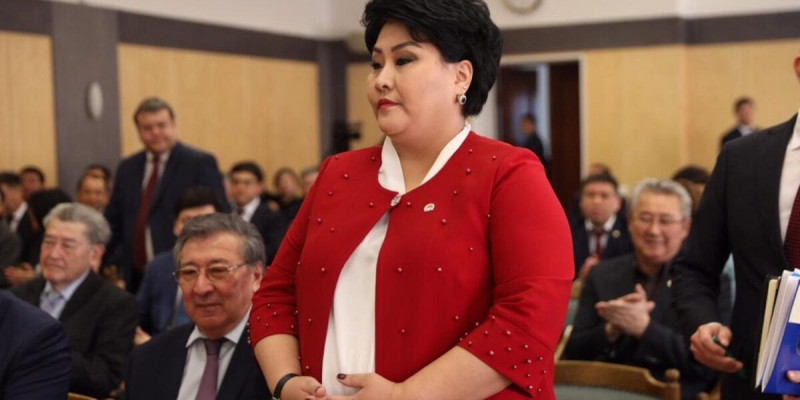 Хаменова ақшасын жеп қойған Абай ескерткіші кейін ашылады