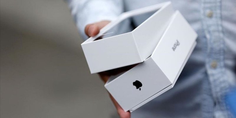 Түркияда iPhone смартфондары арзанға сатылып жатыр