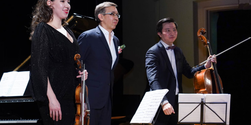 Қазақстандық трио Франциядағы гастрольдік турын аяқтады