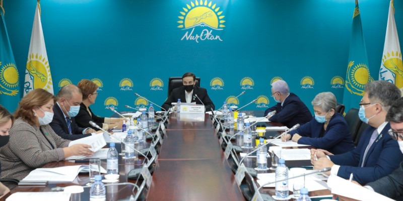 «Nur Otan» партиялық бақылау органдарының 7 мыңнан астам ұсынымы орындалды