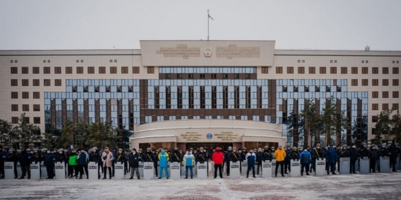 «Біздің күшіміз – Мемлекет басшысын қолдауда»: елордалық тұлғалар халықты бірлікке шақырды