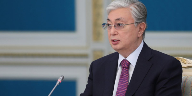 «Адамдар бизнестің барлық түрі неге бір адамның қолында деп ойлайды...» - Тоқаев