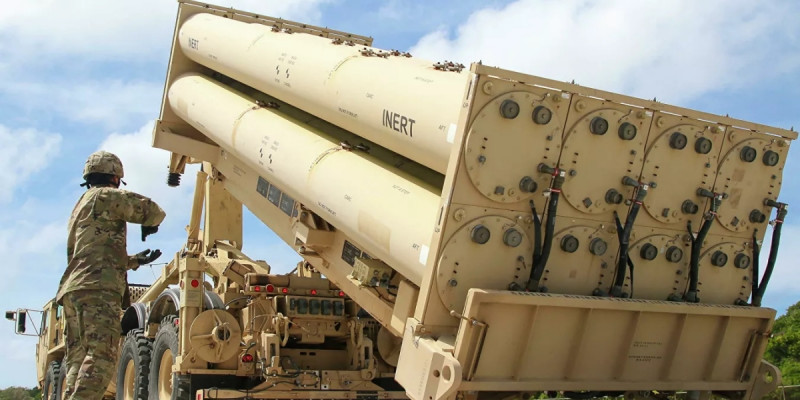 Хуситтер БАӘ-ге қарай екі баллистикалық зымыран ұшырды (ВИДЕО)