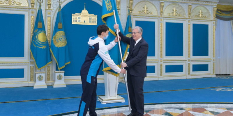 «Туыстарыңыздың ғана емес, миллиондаған қазақстандық жанкүйердің үмітін ақтау керек» – Президент