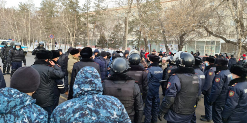 Алматыда көтеріліске қатысқан 2 мыңнан астам адам ұсталды