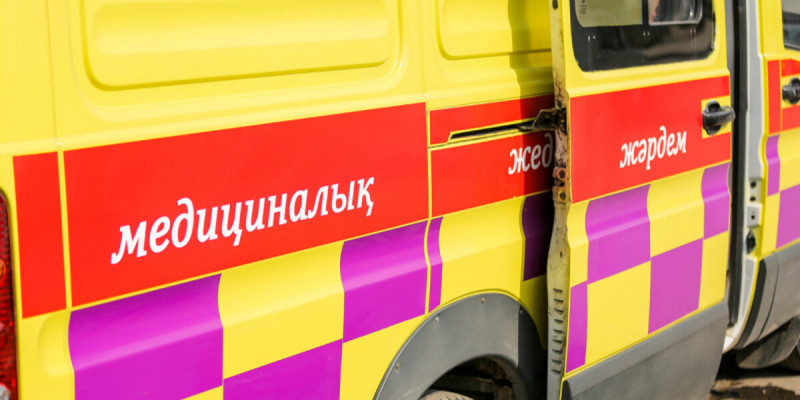 Алматыдағы шеру: жедел жәрдемнің 5 қызметкері зардап шекті