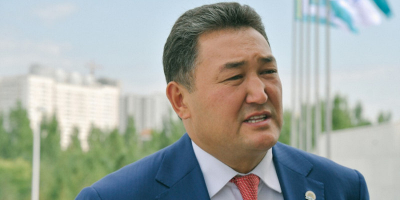 Сот экс-әкімді мерзімінен бұрын босатудан бас тартты