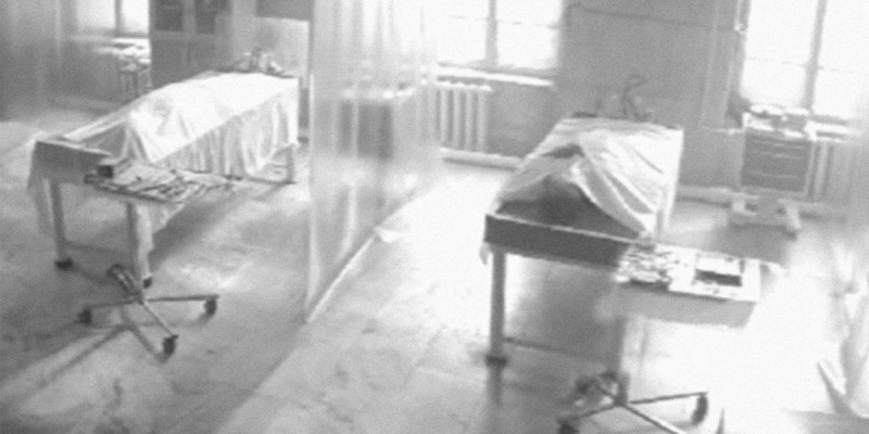Ресей мәйітханасында адам тіріліп кетті (ВИДЕО)