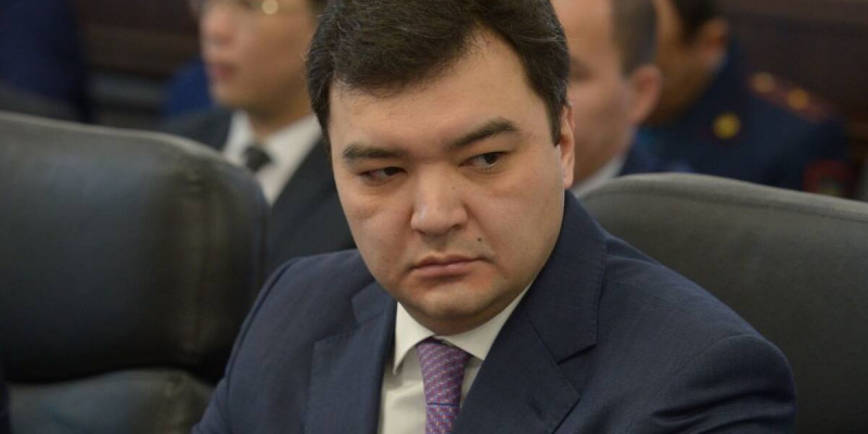 Кентау әкімі 42 млн 500 мың теңге пара алды деген күдікке ілінді