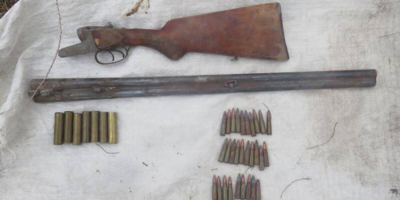 Жайық өзенінің жағасынан мылтық пен оқ-дәрілер табылды