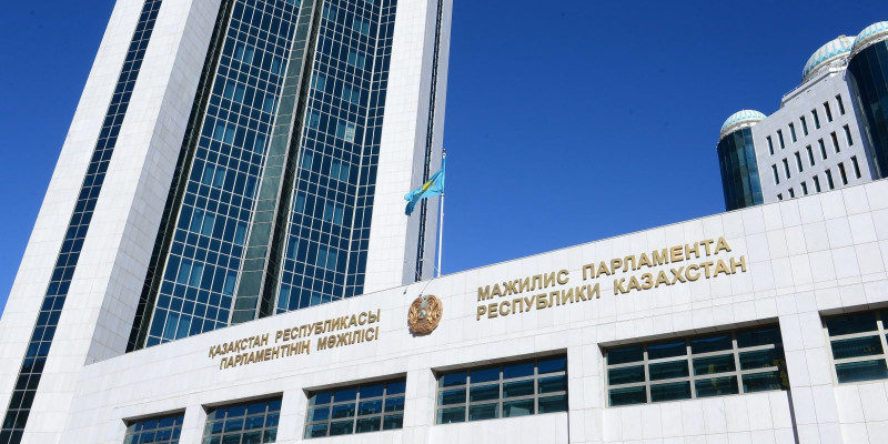 «Қасіретті қаңтар»: депутаттардан тікелей араша сұраушылар көбейген