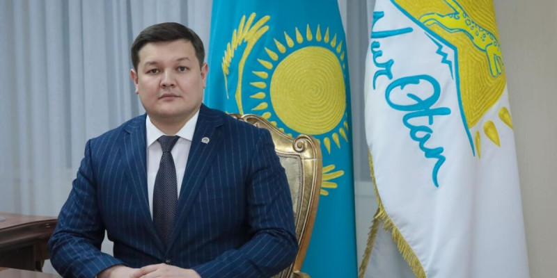 «Партияның Жарғысына өзгерістер енгізу керек» - Асхат Оралов