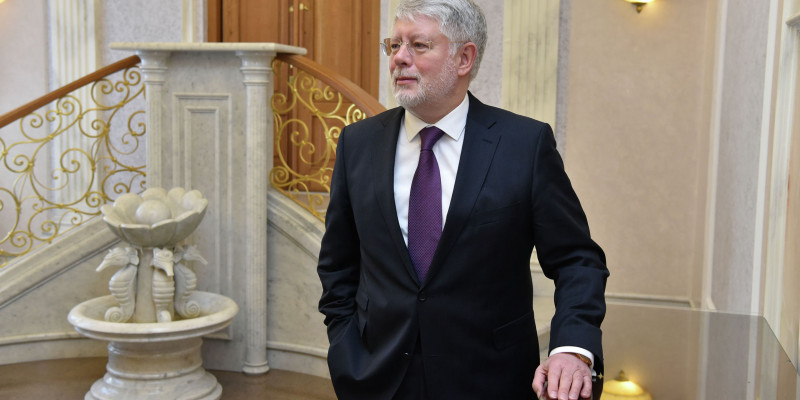 «Қазақстанда бәрі орысша сөйлейді» – Ресей елшісі