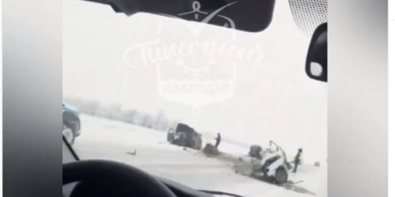 Павлодарда жантүршігерлік жол апатынан екі адам қаза тапты (ВИДЕО)