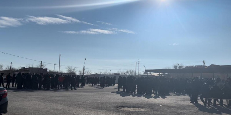 Жаңаөзенде мыңнан астам қызметкер жұмысқа шықпай қойды