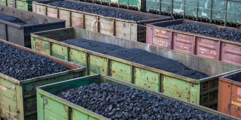 «Дегелең» стансасында көмір тиелген 9 вагон рельстен шығып кетті