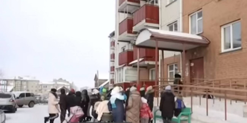 СҚО-да жетім балалар мен мүгедектерге тегін баспананы сатқан шенеунік сотталды