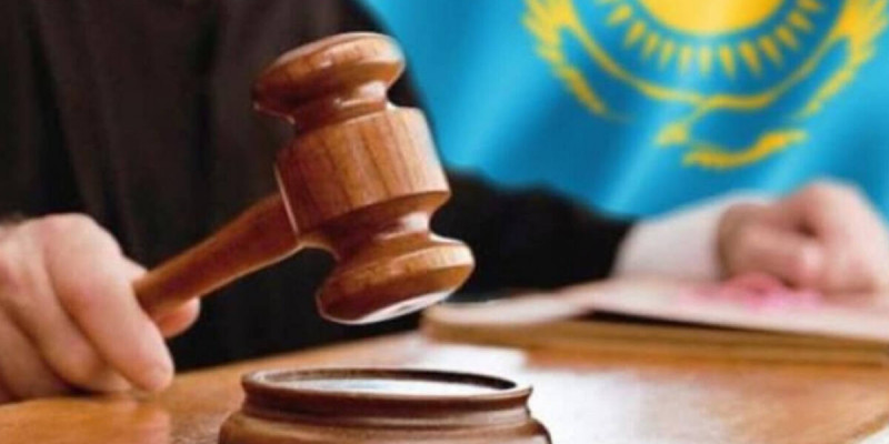 Мас халде көлік жүргізген сот қызметкері 15 тәулікке қамауға алынды