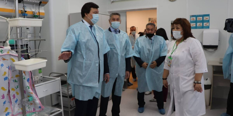 Мәжіліс депутаттары Ақтөбе облысының дәрігерлерімен кездесті