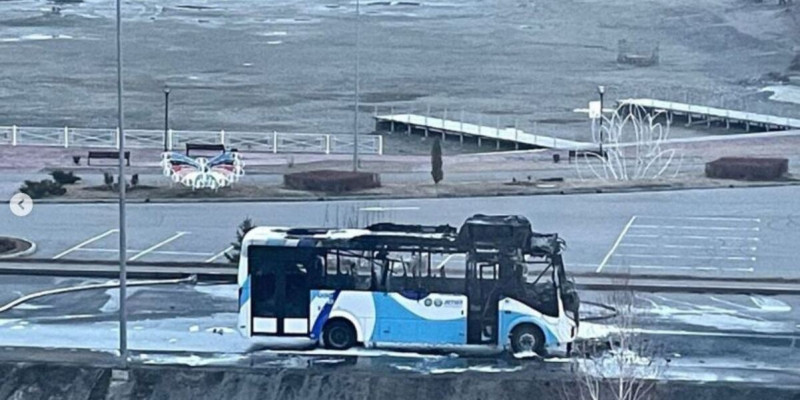 Талдықорғанда жолаушылар автобусы өртеніп кетті