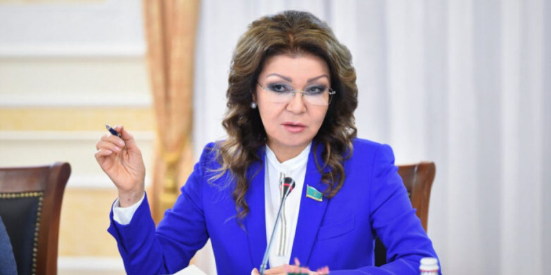 «99 депутат қолдады»: Дариға Назарбаеваның өкілеттігі тоқтатылды