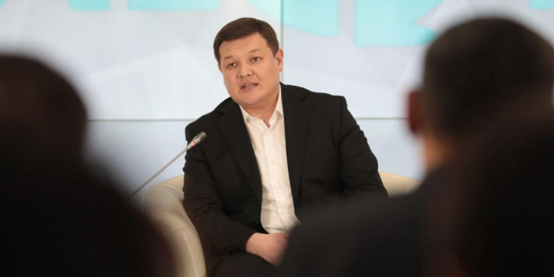 «Саяси бірлестіктерді жаңарту жұмысын бастадық» - Асхат Оралов