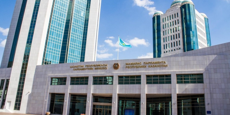 Мемлекет басшысы Ерлан Қошановты қабылдады