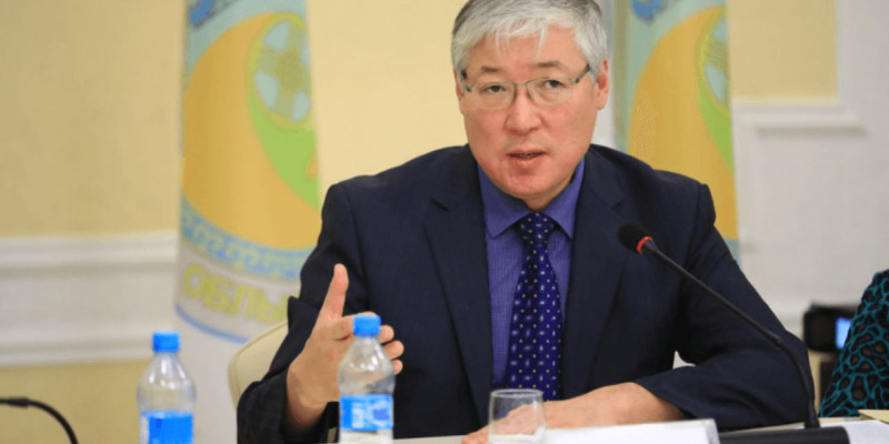 «Дипломат ең әуелі мемлекеттік тілді білуі тиіс» - Мәжіліс депутаты