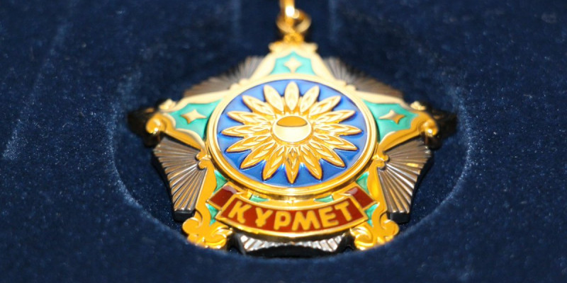 Бір күнде «Құрмет» орденімен 94 адам марапатталды