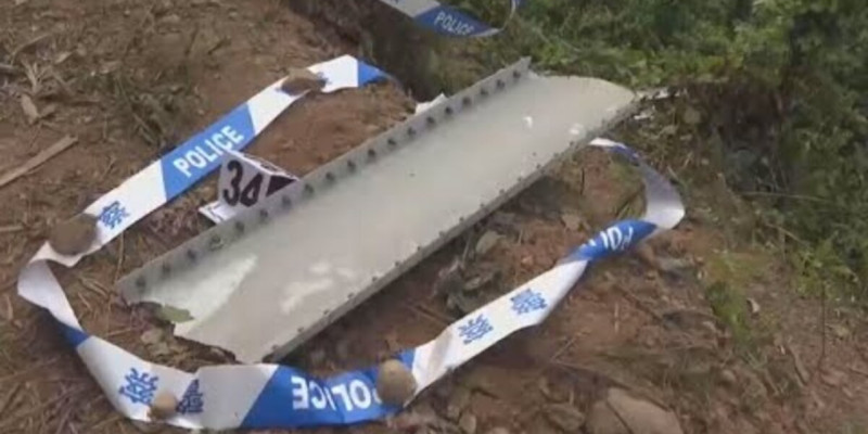 Қытайдағы ұшақ құлаған ауданда бірде-бір адамның мәйіті табылмады (ВИДЕО)
