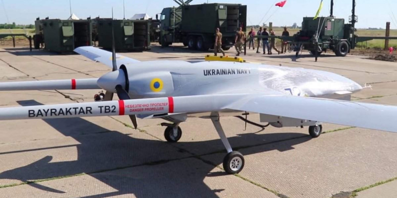 Украиндар түріктің «Байрактар» ұшқышсыз ұшағына ән арнады (ВИДЕО)