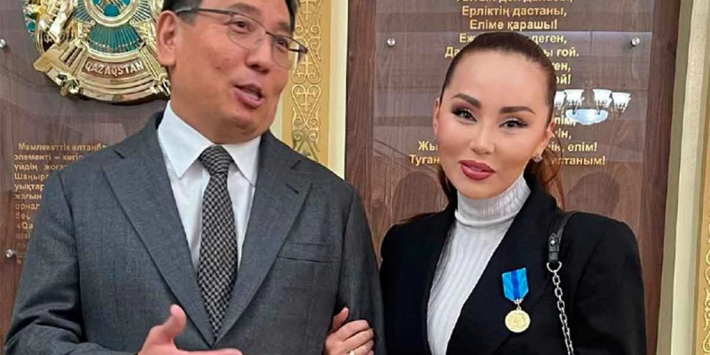 Президент Баян Мақсатқызын марапаттады (ВИДЕО)