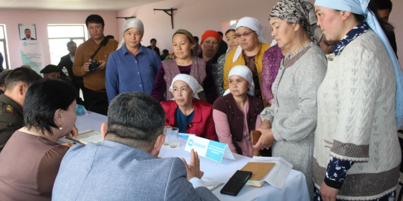 AMANAT партиясының мобильді қоғамдық қабылдаулары Түркістан және Солтүстік Қазақстан облыстарына барды
