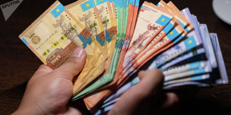 Педагог 850 мың теңгесінен қалай айырылып қалғанын айтты